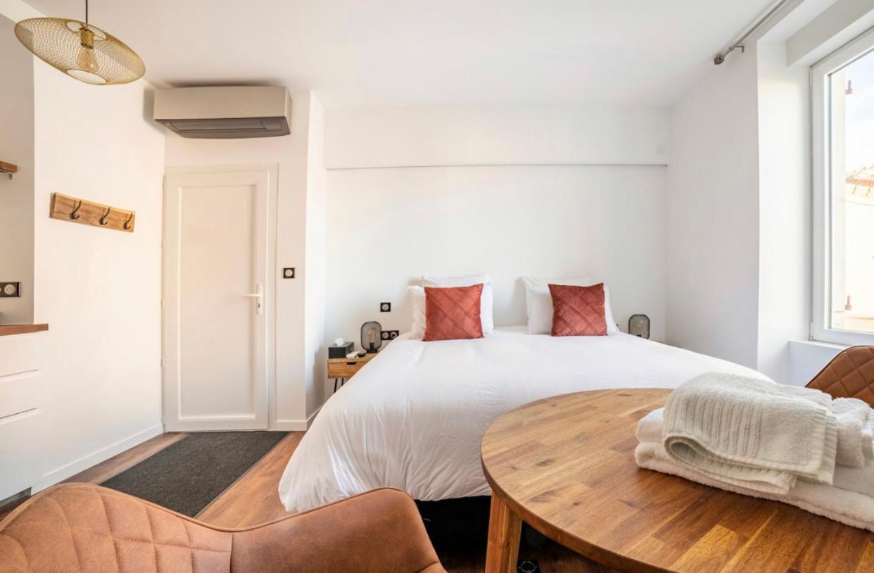 Apartament Parenthese Roanne Pierre Depierre Zewnętrze zdjęcie