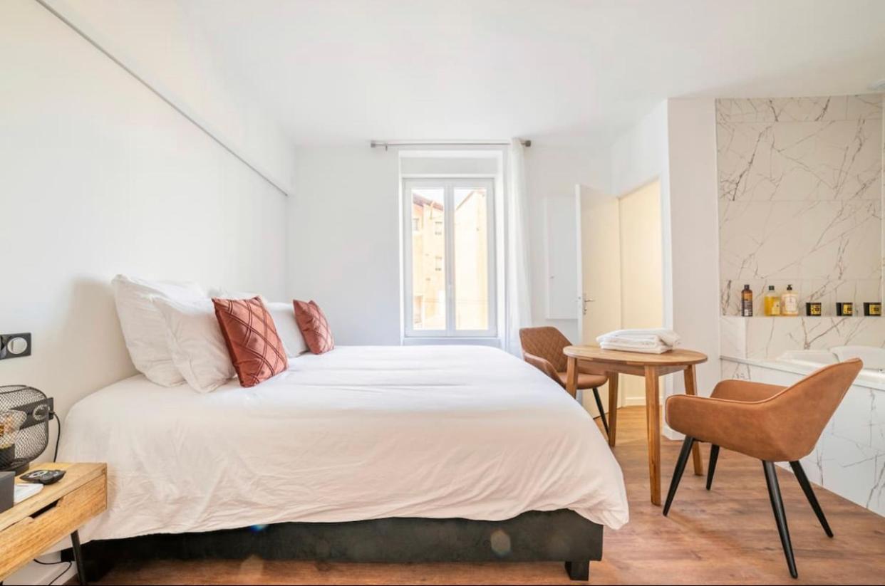 Apartament Parenthese Roanne Pierre Depierre Zewnętrze zdjęcie